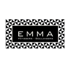 Soon Architecture - Logo de EMMA. Une enseigne à motifs géométriques noirs et blancs avec le texte EMMA PÂTISSERIE - BOULANGERIE au centre.